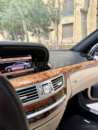 Mercedes S 500 2006, 246,000 km - 5.5 l - Bakı