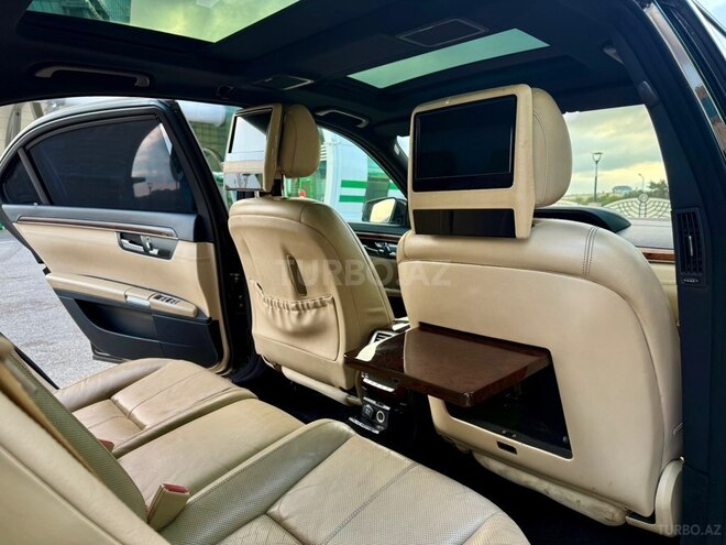 Mercedes S 500 2006, 246,000 km - 5.5 l - Bakı