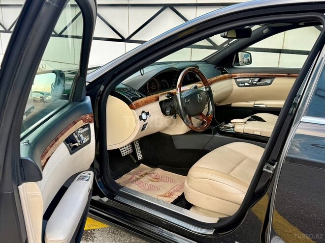 Mercedes S 500 2006, 246,000 km - 5.5 l - Bakı
