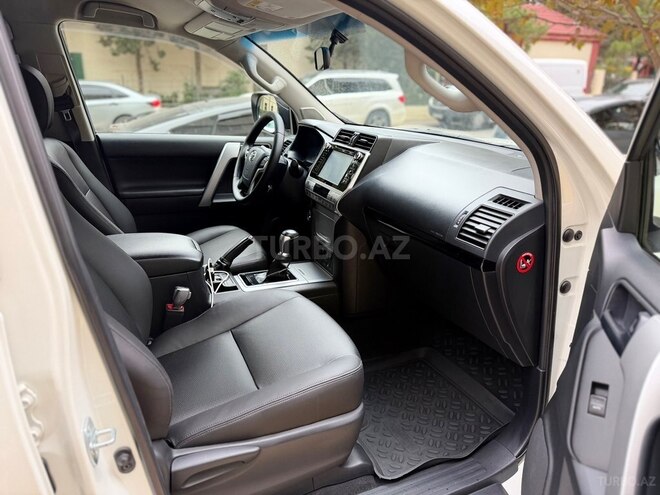 Toyota Land Cruiser Prado 2018, 195,000 km - 3.0 l - Bakı