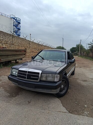 Mercedes 190 1992, 300,000 km - 2.5 l - Bakı