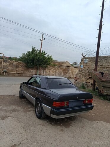 Mercedes 190 1992, 300,000 km - 2.5 l - Bakı