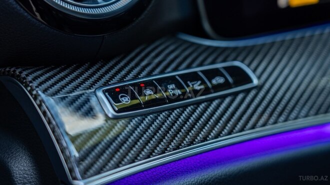 Mercedes CLS 53 AMG 4MATIC+ 2018, 63,400 km - 3.0 l - Bakı