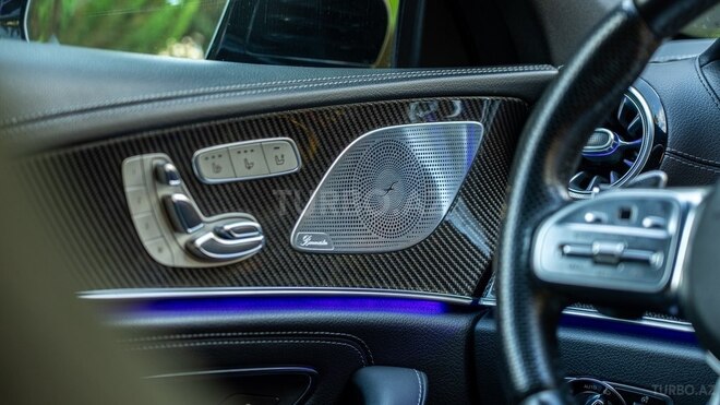 Mercedes CLS 53 AMG 4MATIC+ 2018, 63,400 km - 3.0 l - Bakı