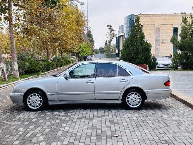 Mercedes E 220 2001, 320,000 km - 2.2 l - İmişli