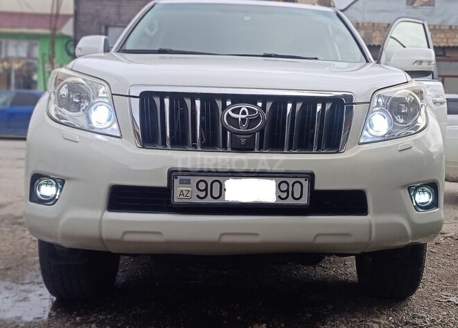 Toyota Land Cruiser Prado 2012, 212,000 km - 2.7 l - Qusar