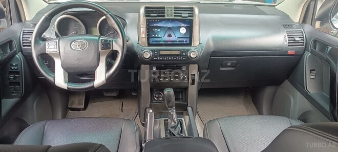 Toyota Land Cruiser Prado 2012, 212,000 km - 2.7 l - Qusar