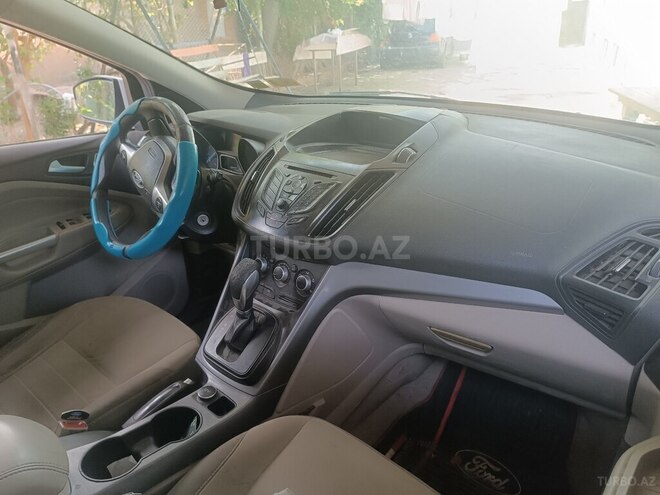 Ford Escape 2015, 250,000 km - 1.6 l - Cəlilabad
