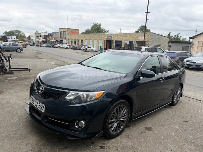 Toyota Camry 2014, 239,792 km - 2.5 l - Quba