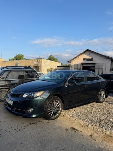 Toyota Camry 2014, 239,792 km - 2.5 l - Quba