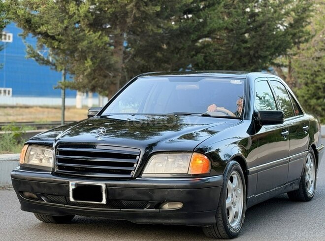 Mercedes C 240 1999, 194,510 km - 2.4 l - Bakı