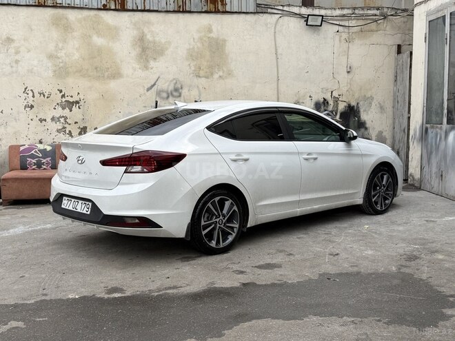 Hyundai Elantra 2019, 148,060 km - 2.0 l - Bakı