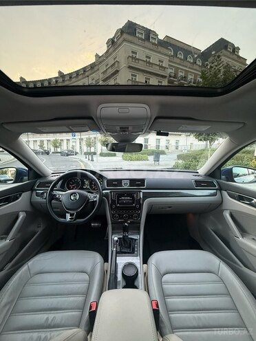 Volkswagen Passat (North America) 2017, 129,000 km - 1.8 l - Bakı