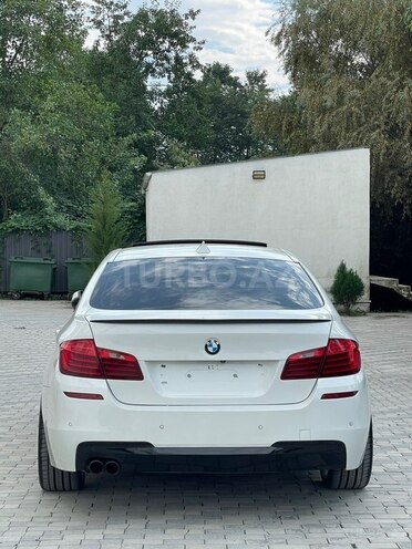 BMW  2015, 201,000 km - 2.0 л - Astara