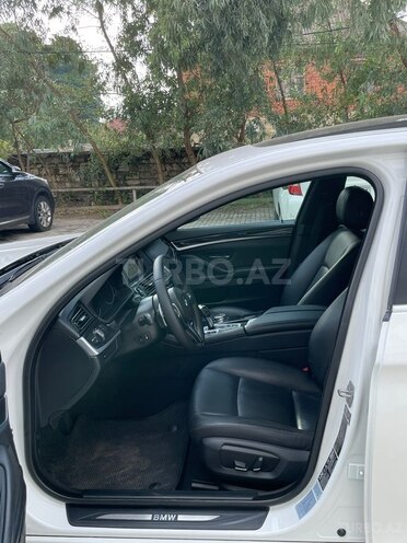 BMW  2015, 201,000 km - 2.0 л - Astara