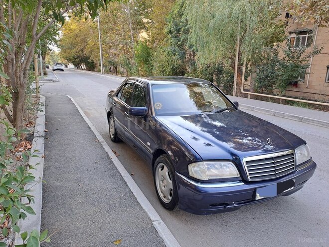 Mercedes C 220 1996, 345,800 km - 2.2 l - Mingəçevir