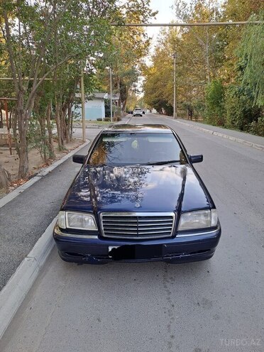 Mercedes C 220 1996, 345,800 km - 2.2 l - Mingəçevir