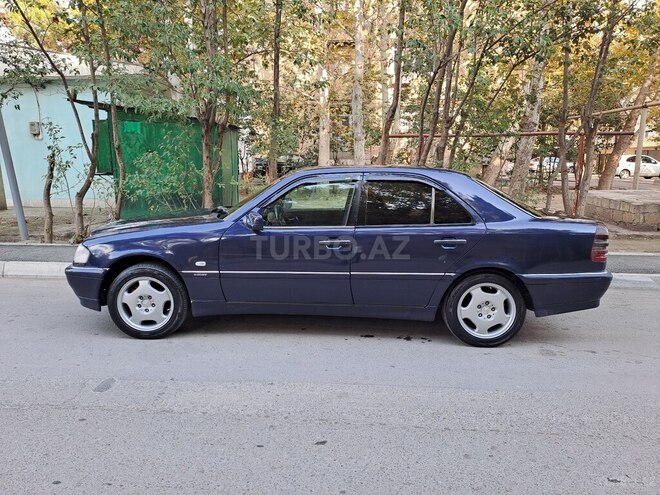 Mercedes C 220 1996, 345,800 km - 2.2 l - Mingəçevir