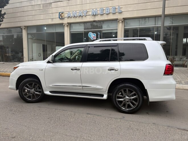 Lexus LX 570 2011, 294,000 km - 5.7 l - Bakı