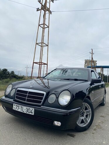 Mercedes E 280 1999, 430,000 km - 2.8 l - Bakı