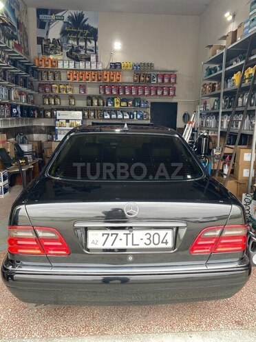 Mercedes E 280 1999, 430,000 km - 2.8 l - Bakı