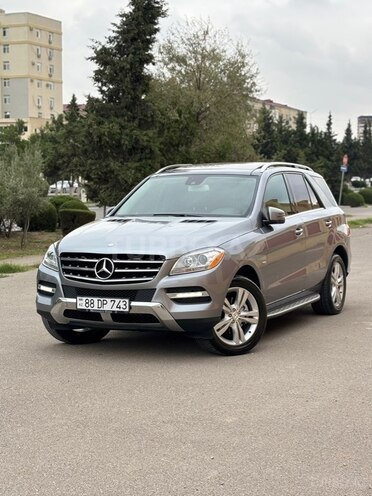 Mercedes ML 350 4MATIC 2011, 216,500 km - 3.5 l - Bakı