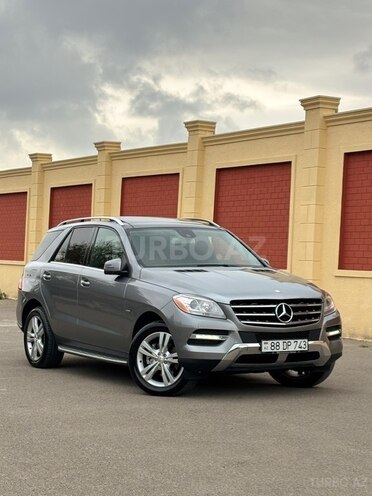 Mercedes ML 350 4MATIC 2011, 216,500 km - 3.5 l - Bakı