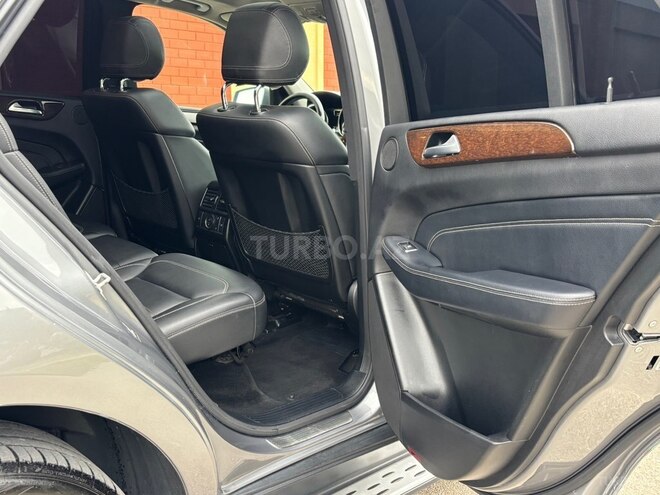 Mercedes ML 350 4MATIC 2011, 216,500 km - 3.5 l - Bakı