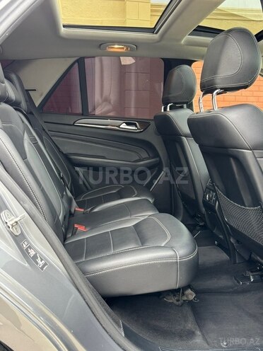 Mercedes ML 350 4MATIC 2011, 216,500 km - 3.5 l - Bakı