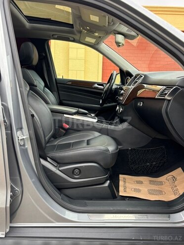Mercedes ML 350 4MATIC 2011, 216,500 km - 3.5 l - Bakı