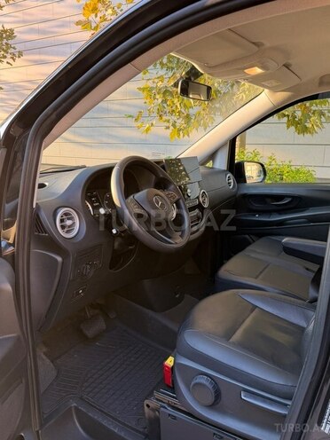 Mercedes Vito 2018, 350,000 km - 2.1 l - Bakı