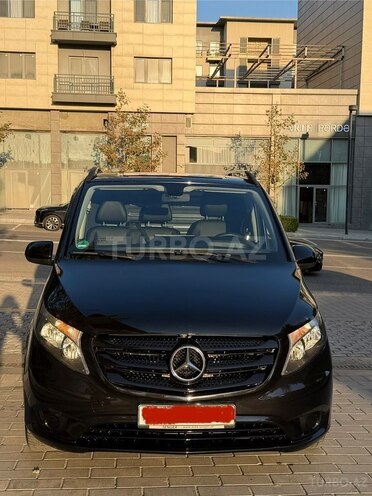 Mercedes Vito 2018, 350,000 km - 2.1 l - Bakı