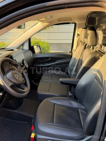 Mercedes Vito 2018, 350,000 km - 2.1 l - Bakı