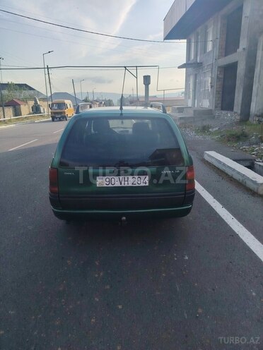 Opel Astra 1996, 510,000 km - 1.6 л - Şəki
