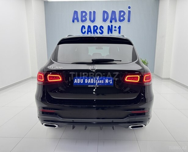 Mercedes GLC 300 4MATIC 2020, 108,500 km - 2.0 л - Bakı