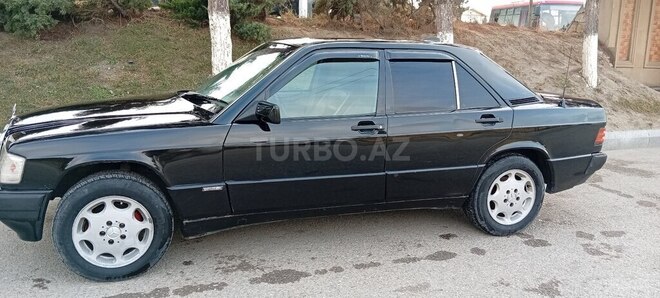 Mercedes 190 1992, 157,000 km - 2.0 l - Sumqayıt