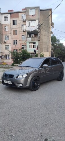 Kia Rio 2010, 288,000 km - 1.5 l - Sumqayıt