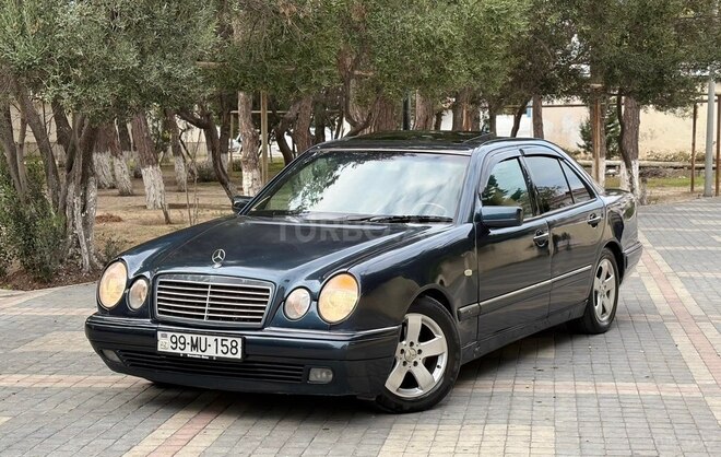 Mercedes E 240 1999, 346,000 km - 2.4 l - Sumqayıt