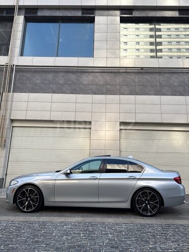 BMW 528 2014, 180,000 km - 2.0 l - Bakı