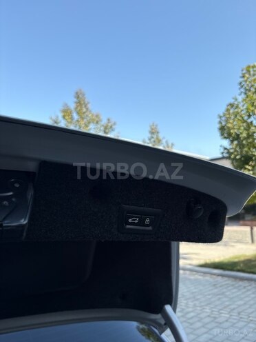 BMW 528 2014, 180,000 km - 2.0 l - Bakı