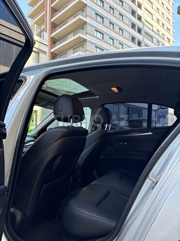 BMW 528 2014, 180,000 km - 2.0 l - Bakı