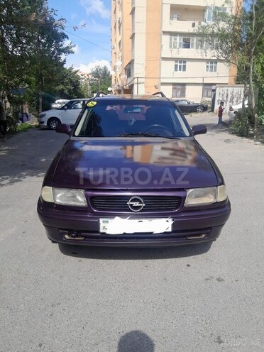 Opel Astra 1994, 353,180 km - 1.6 l - Bakı