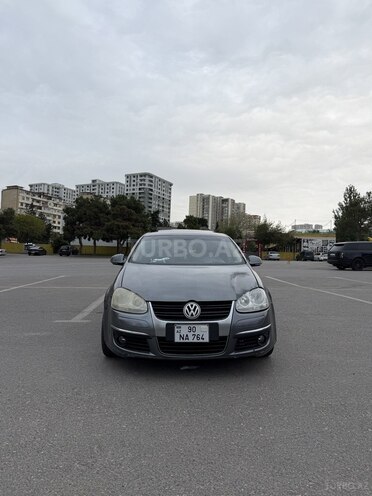 Volkswagen Jetta 2005, 224,200 km - 2.5 л - Bakı