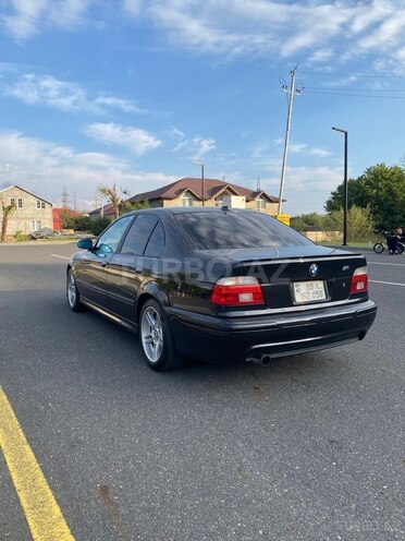BMW 525 2000, 335,520 km - 2.5 л - Zaqatala