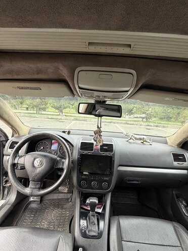 Volkswagen Jetta 2005, 224,200 km - 2.5 л - Bakı