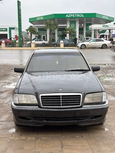 Mercedes C 180 1994, 152,000 km - 1.8 l - Salyan