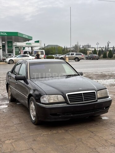 Mercedes C 180 1994, 152,000 km - 1.8 l - Salyan