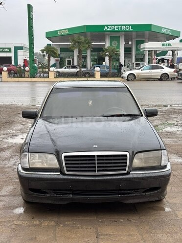 Mercedes C 180 1994, 152,000 km - 1.8 l - Salyan