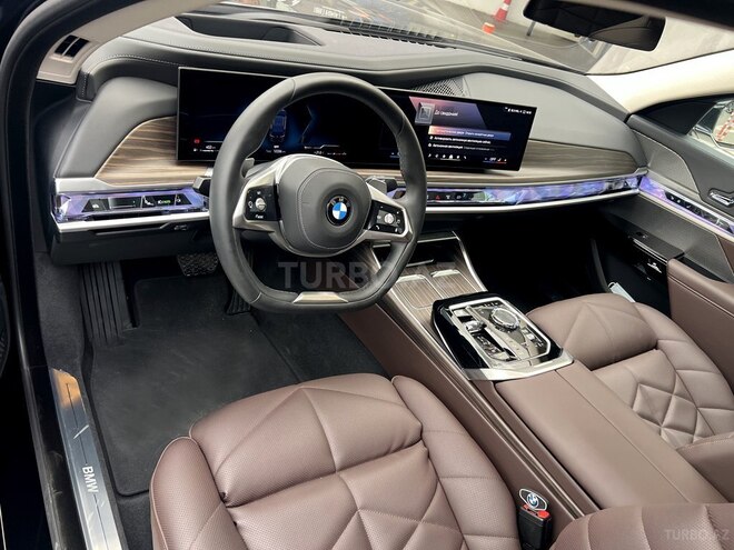 BMW 740 2025, 12,000 km - 3.0 l - Bakı