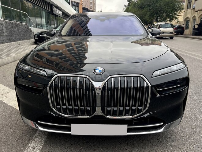 BMW 740 2025, 12,000 km - 3.0 l - Bakı